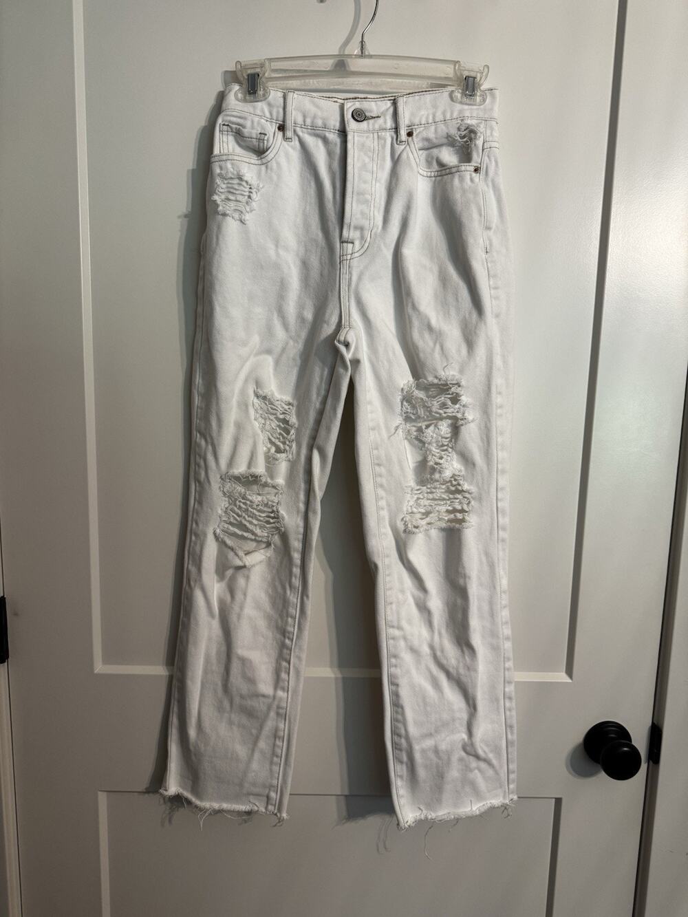 PACSUN - MOM JEAN - Distressed White Jeans Sz 24 Thrashed Button fly Y2K